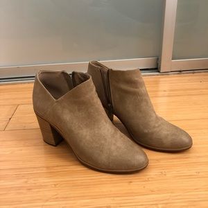 *GENTLY USED* Free People Booties